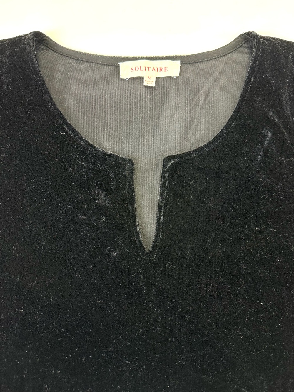 Solitaire Black Velvet Embroidered Boho Bell Sleeve Top M Boho Whimsigoth Folk - Picture 3 of 10